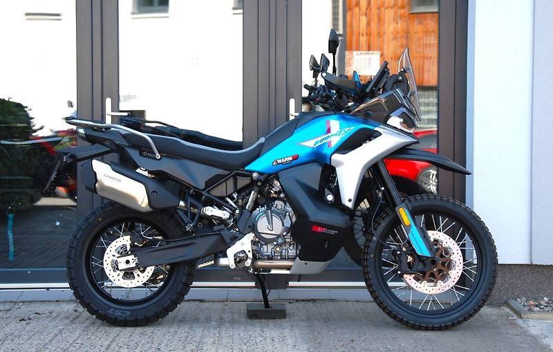 CFMOTO 800 MT (2026) 800MT-X - fotka 1 z 21