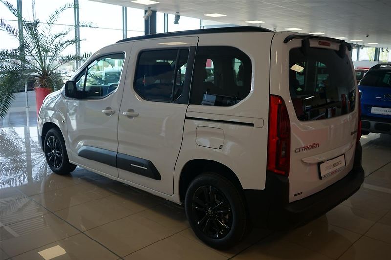 Citroën Berlingo (2026) 1,5 Diesel 100k Manual PLUS - fotka 5 z 19