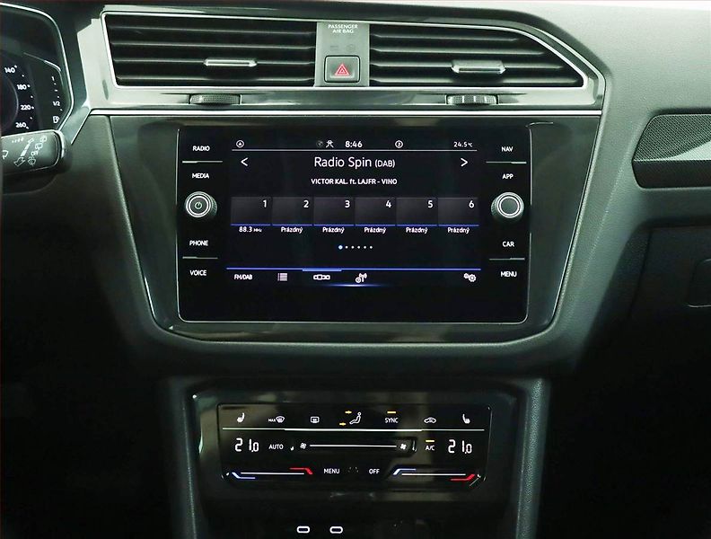 Volkswagen Tiguan (2022) Elegance 2.0 TDI - fotka 10 z 14