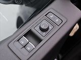 Volkswagen Multivan 2,0 TDI 150kW Highline LED - náhled 17