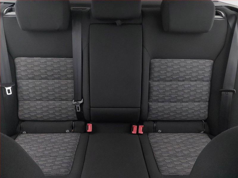 Škoda Octavia (2011) 1.6 TDI, nová STK - fotka 10 z 15