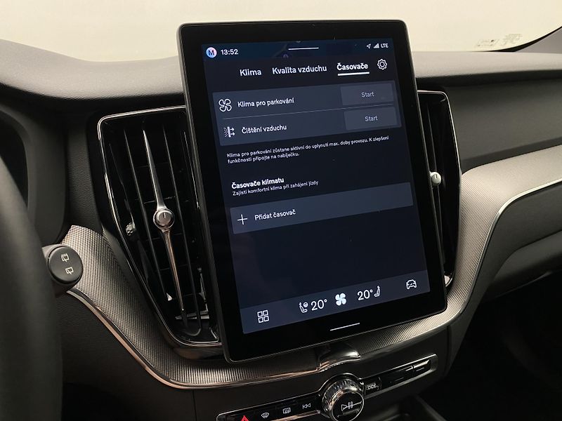 Volvo XC60 T6 AWD RECHARGE BLACK EDITION - fotka 41 z 61