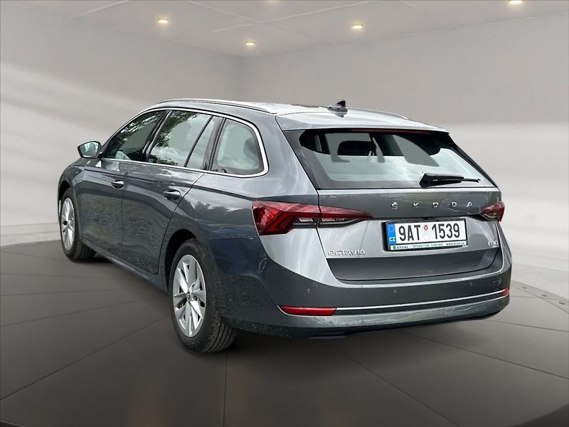Škoda Octavia 1,5 e-TEC 110 Style AT - fotka 4 z 11