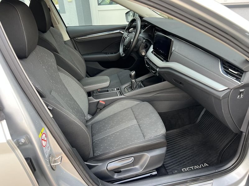 Škoda Octavia (2021) 1.5TSI 110kW STYLE TAŽNÉ  - fotka 8 z 25
