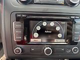Volkswagen Touran (2010) 2.0 TDi, Highline, DSG, bixen - náhled 16