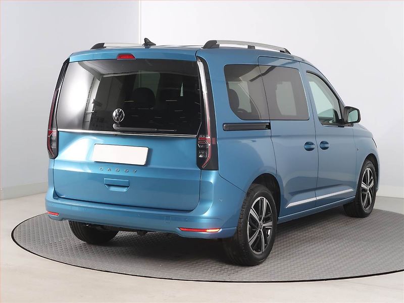 Volkswagen Caddy (2025) 1.5 TSI - fotka 5 z 12