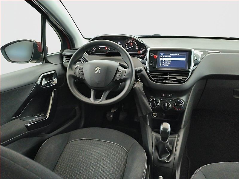 Peugeot 208 (2017) 1.2 PureTech, ČR,1.maj - fotka 7 z 12