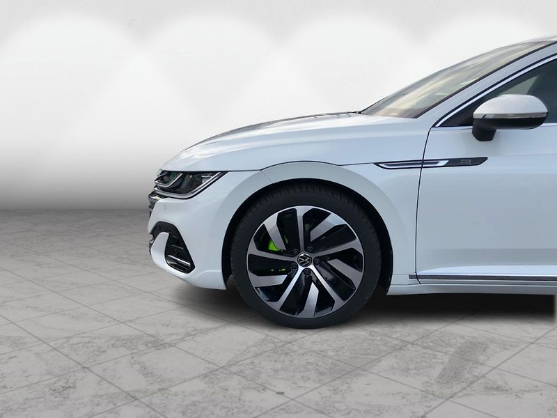 Volkswagen Arteon SB R-Line 2,0 TDI 7DSG 4MOT - fotka 10 z 30