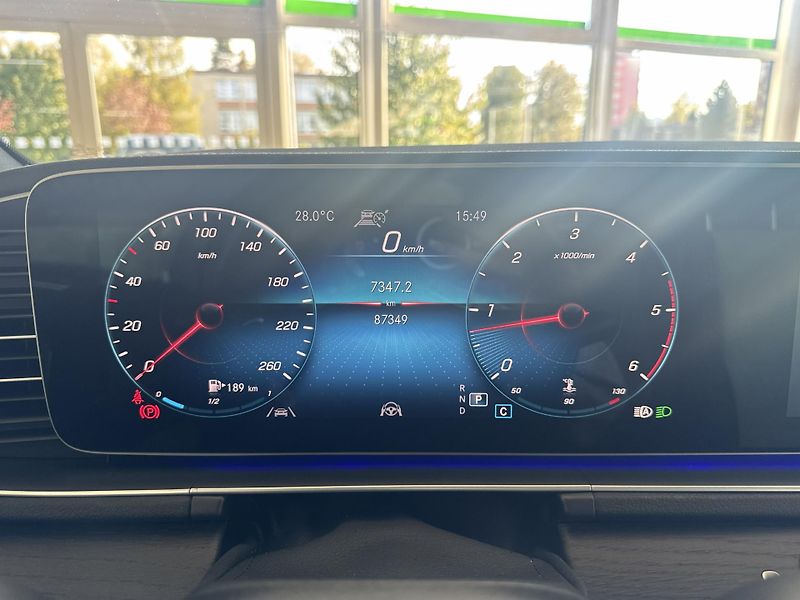 Mercedes-Benz GLE AMG 400 dMATIC - fotka 17 z 44