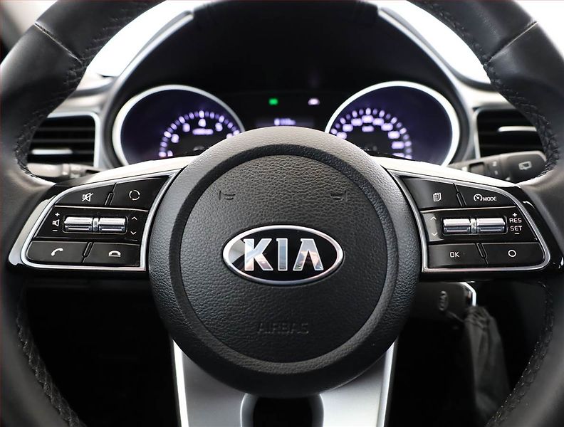 Kia Ceed (2019) 1.4 CVVT, Serv.kniha, Tempomat - fotka 8 z 18