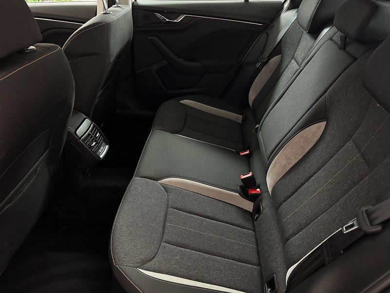 Škoda Scala (2025) 1.0 TSI Selection - CZ - DPH - fotka 22 z 23
