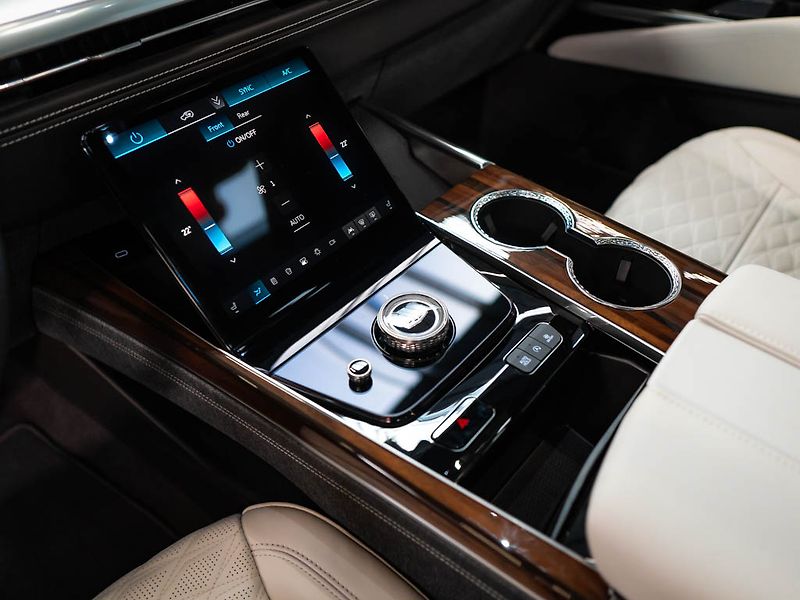 Cadillac Escalade (2026) 6.2 ESV Sport Platinum 2026 - fotka 29 z 50