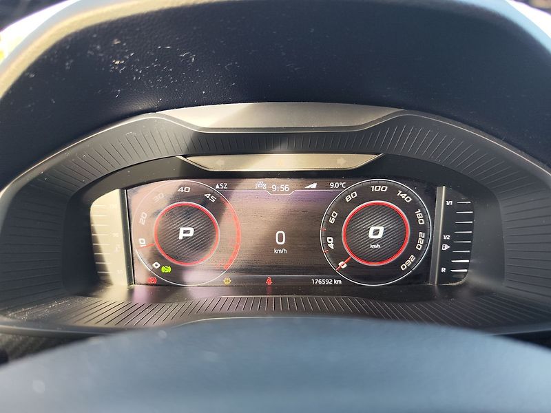 Škoda Kodiaq 2.0 TDI/140kW Sportline DSG 4x - fotka 20 z 39