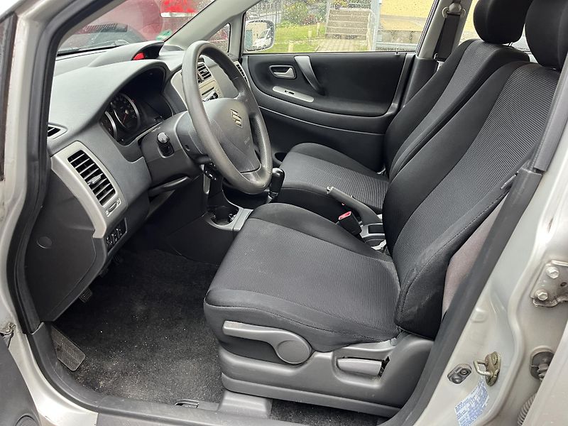 Suzuki Liana (2004) PĚKNÝ STAV - fotka 9 z 25