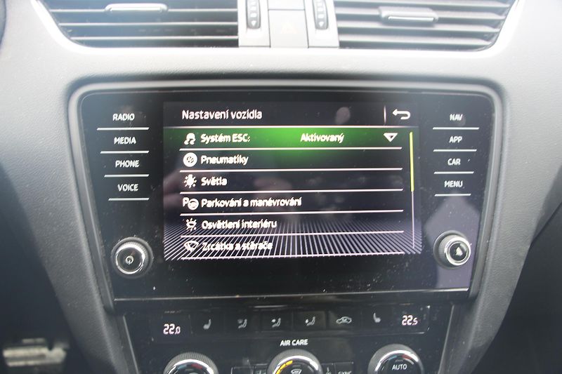 Škoda Octavia (2017) 2.0 TDI 110 KW  DSG KLIMA   CZ - fotka 15 z 19