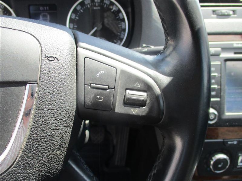 Škoda Octavia 1,4 TSI, Elegance,serv. kniha, - fotka 18 z 28