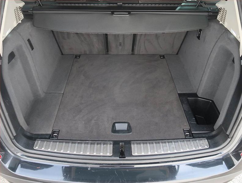 BMW X3 (2011) xDrive20i, 4X4, Automat - fotka 14 z 19