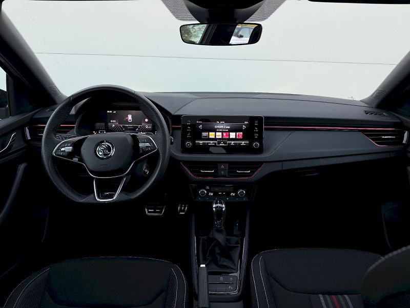 Škoda Scala (2024) 1.5 TSI 110 kW DSG Monte Carlo - fotka 5 z 21