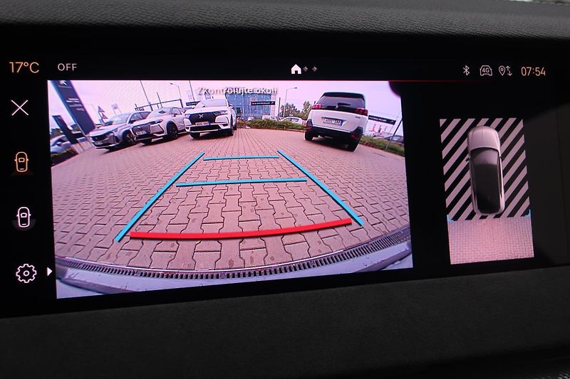DS Automobiles DS4 (2022) DS 4 PERFORMANCE LINE+ 1.6 - fotka 9 z 10