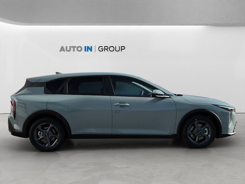 Kia K4 (2026) EXCLUSIVE CL4 1,6 T-GDi GPF 7D - fotka 5 z 15