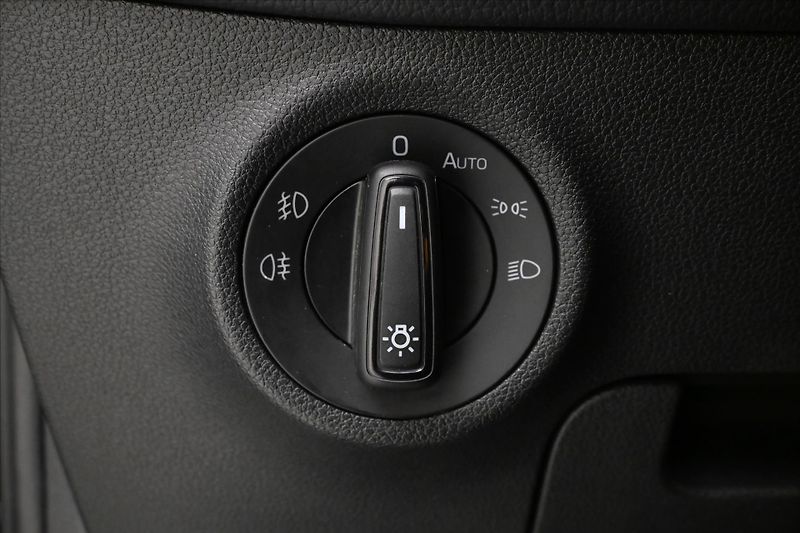 Škoda Kodiaq 2,0 TDI 110 kW DSG TAŽNÉ Záruk - fotka 26 z 32