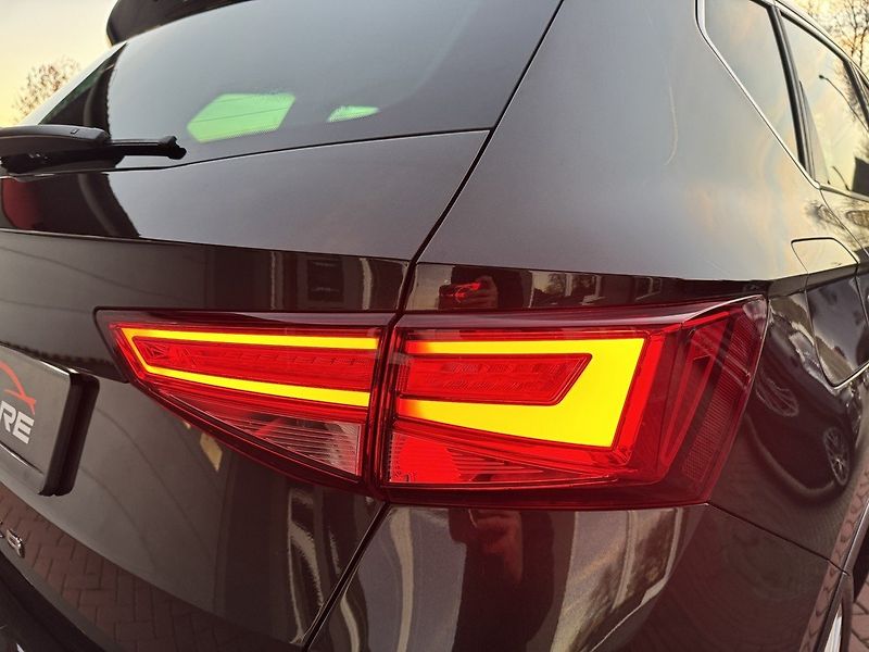 Seat Ateca (2018) 1.4TSi LED Navi Kamera ACC - fotka 42 z 50