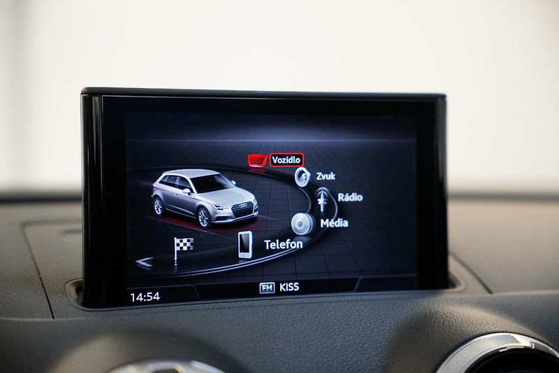 Audi A3 - fotka 19 z 28