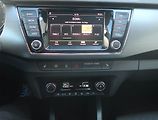 Škoda Fabia (2016) Ambition 1.2 TSI, Tempomat - náhled 12