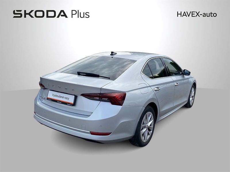 Škoda Octavia (2022) 1.5 TSI Style+ - fotka 2 z 36