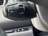 Peugeot 5008 (2011) 1.6 HDi, AC, tempo, park - náhled 13