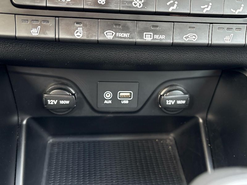 Hyundai Tucson (2018) 1.6 T-GDI 130kW 4x4 - fotka 19 z 22