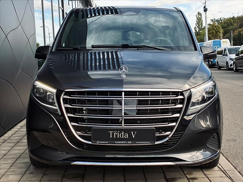 Mercedes-Benz Třídy V 2,0 300 d / Exclusive / L / 4M - fotka 2 z 21