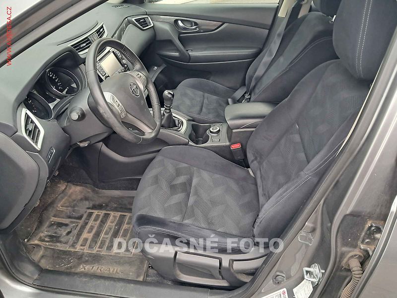 Nissan X-Trail (2017) 1.6 4x4, ČR, servis.kniha - fotka 3 z 3
