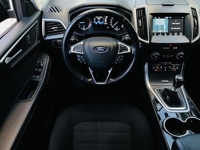 Ford Galaxy 2.0TDCi MANUÁL 7MÍST SENZORY - fotka 26 z 46