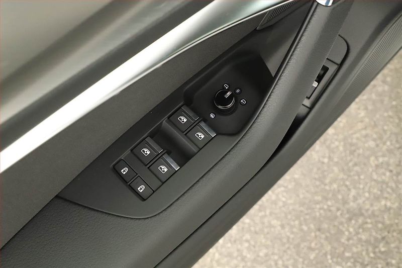 Audi A6 (2022) 45 TFSI - fotka 10 z 20