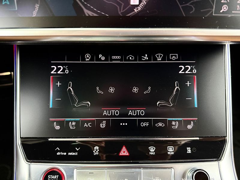 Audi RS 7 441KW QUATTRO SB, WEBASTO, SPO - fotka 24 z 31