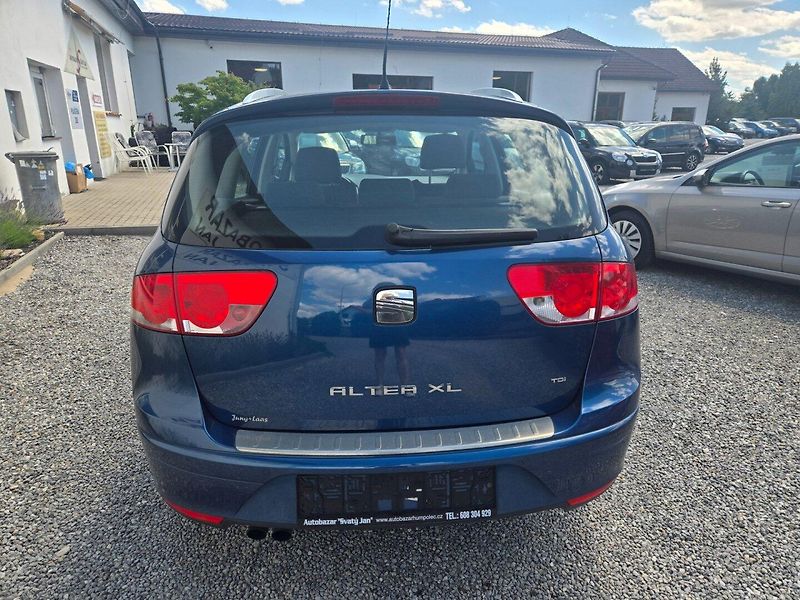 Seat Altea (2013) 2.0 TDI XL Navi, TOP - fotka 4 z 39