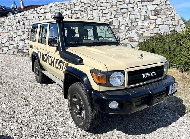 Toyota Land Cruiser GRJ76 4,0 V6 5M/T 70Th Annive., zdroj: Se svolením DAJBYCH 4x4