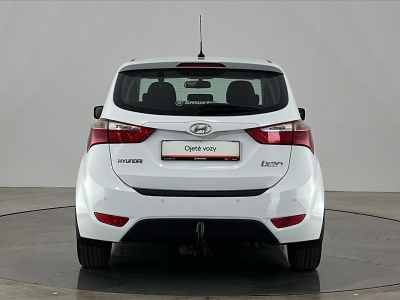Hyundai ix20 Hatchback - fotka 17 z 28