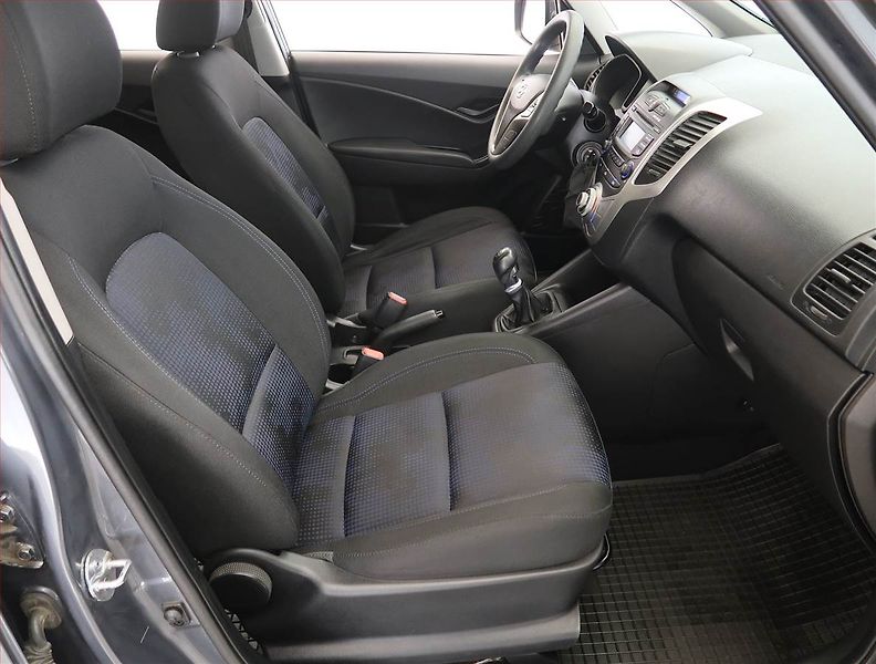 Hyundai ix20 (2011) 1.4 CVVT, ČR,1.maj, Serv.kniha - fotka 9 z 16