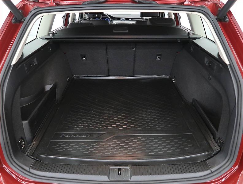 Volkswagen Passat (2016) Alltrack 2.0 TDI, 4X4 - fotka 14 z 28