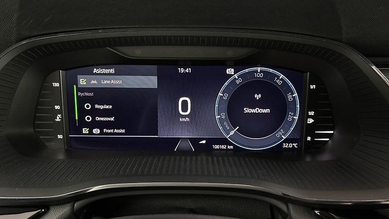 Škoda Octavia 2.0 TDI Style - fotka 10 z 27