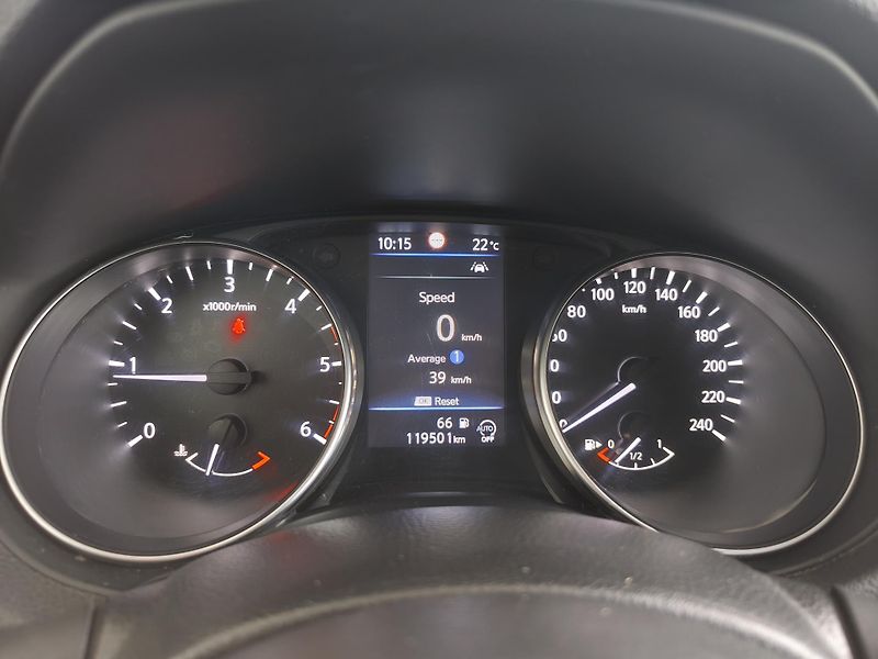 Nissan Qashqai (2019) 1.7 DCi 110kW 4x4 Acenta - fotka 21 z 21