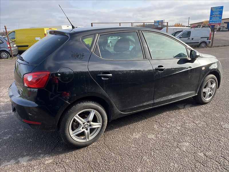 Seat Ibiza 1.2 TSi 63KW KLIMA SERVIS STK - fotka 5 z 34
