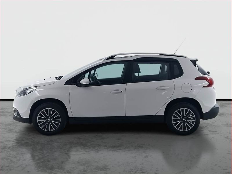 Peugeot 2008 (2017) Active 1.2 PureTech, Tempomat - fotka 3 z 17