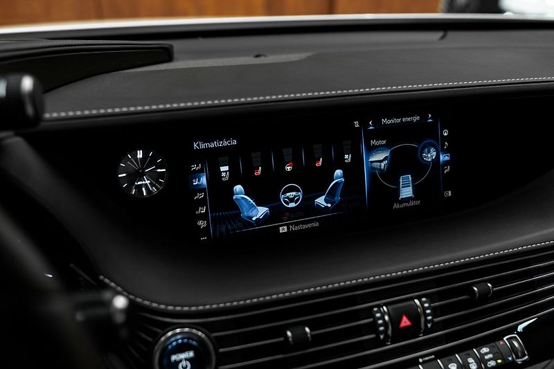 Lexus LS 500 H - fotka 13 z 30