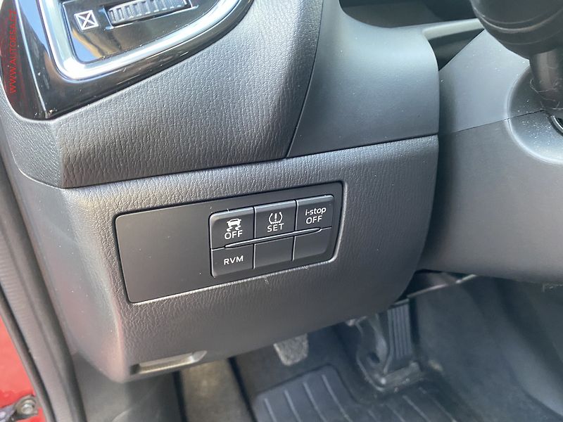 Mazda 3 (2014) 2.0 i, Sport, navi, bixen - fotka 16 z 20