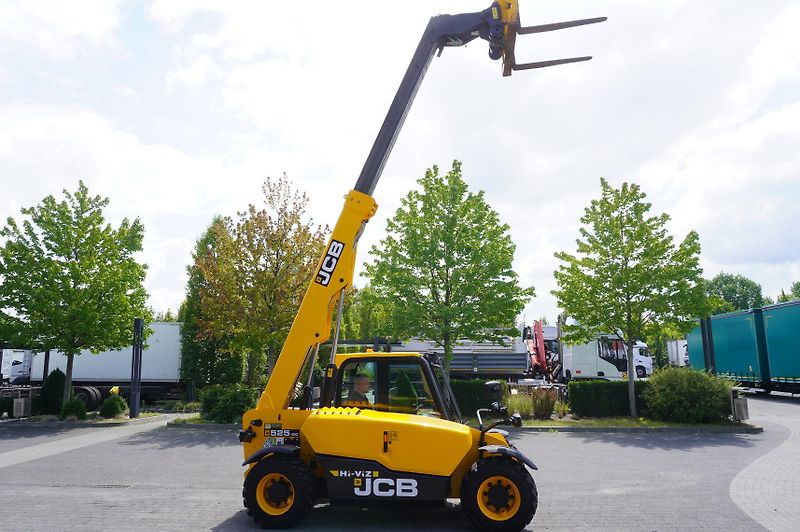 JCB (2022) 525-60T5 / 2022 / 860 MTH! - fotka 8 z 24