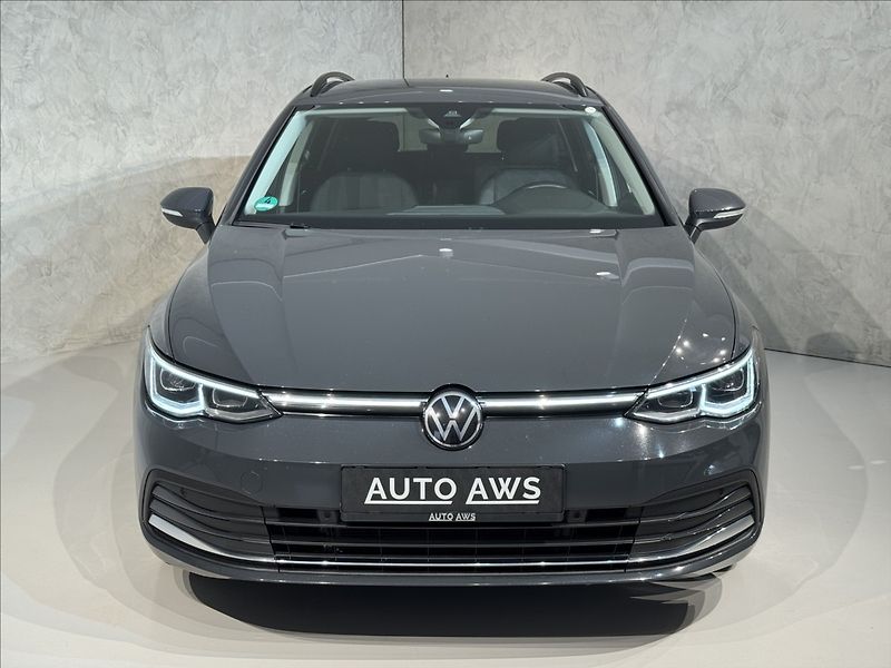Volkswagen Golf 2,0 TDi  DSG Style LED Assist - fotka 2 z 47
