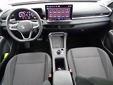Volkswagen T-Roc 1,5 eTSI 7DSG LIFE  110 KW - náhled 11